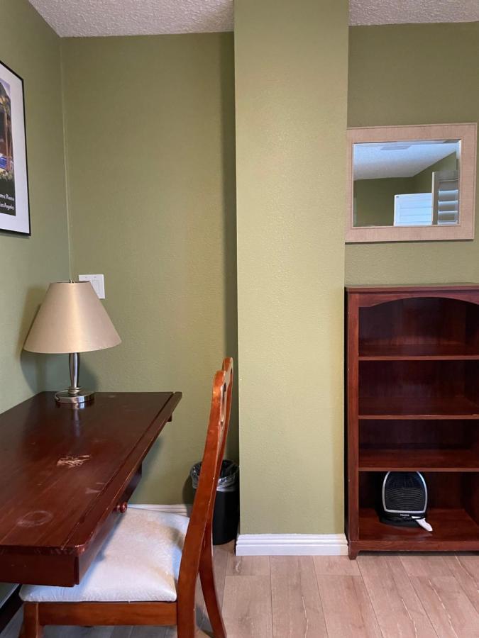 Private Room In Los Angeles With Ac, Strong Wifi, Smart Tv, Work Desk Near Sofi Stadium 외부 사진
