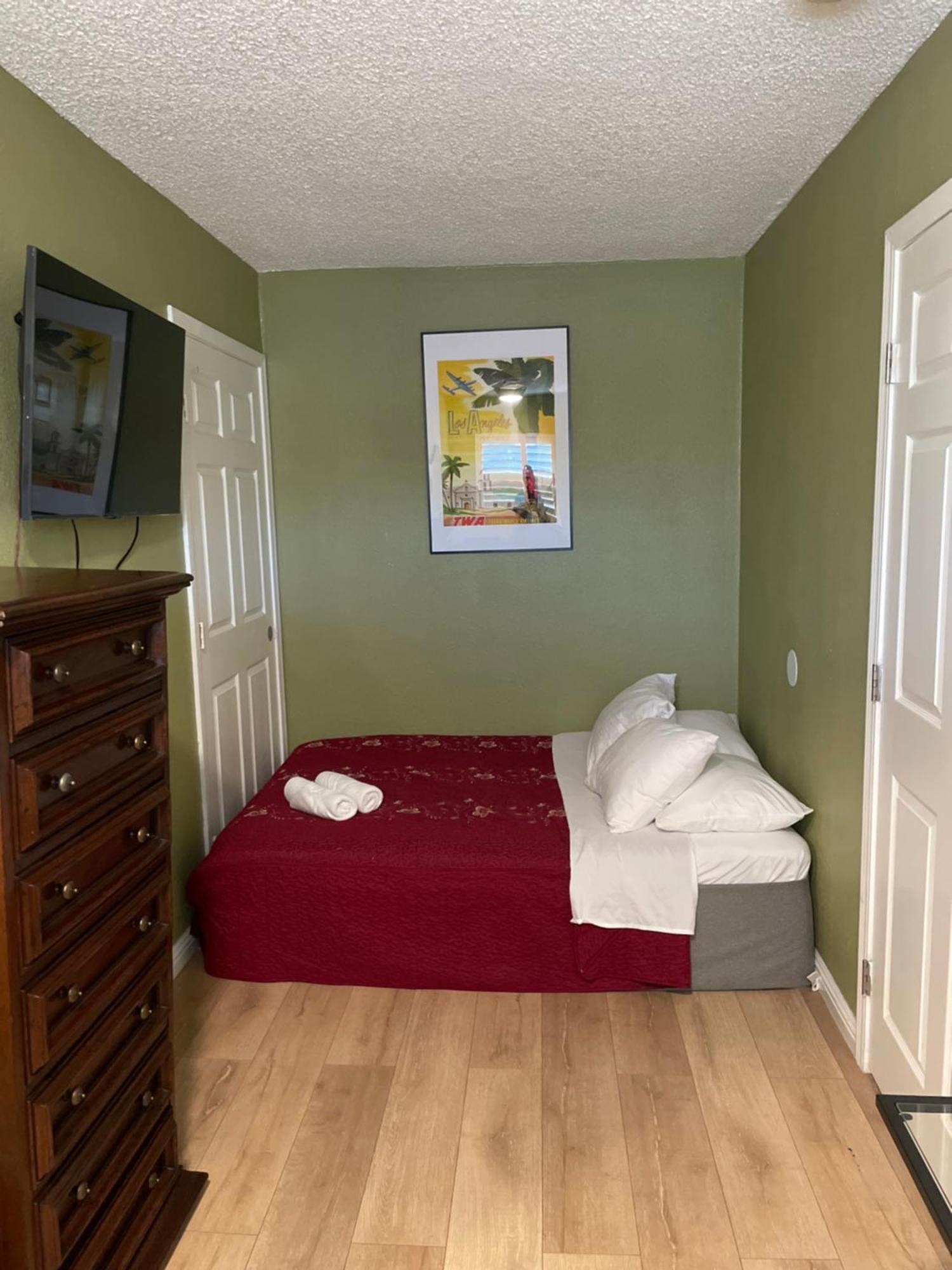 Private Room In Los Angeles With Ac, Strong Wifi, Smart Tv, Work Desk Near Sofi Stadium 외부 사진